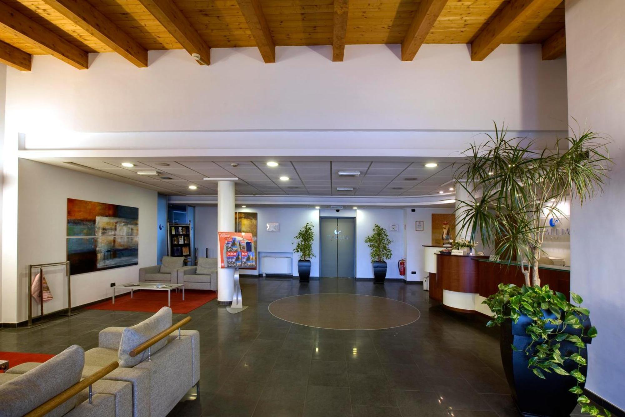 Hotel Gallia Pianezza Exterior photo